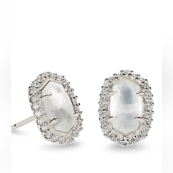 Kendra Scott Cade Stud Earrings, Mother of Pearl/ Silver NWT - Picture 1 of 4